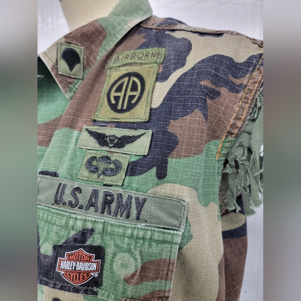 US Army Fringe Ozzy Vest Rock Patches Harley Davidson Upcycled - Picture 12 of 15